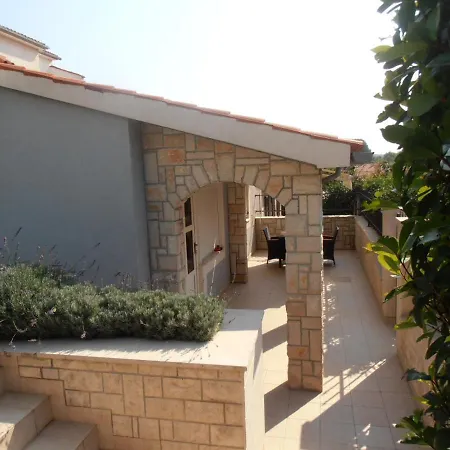 Apartman Ines 1 Pula Exterior foto