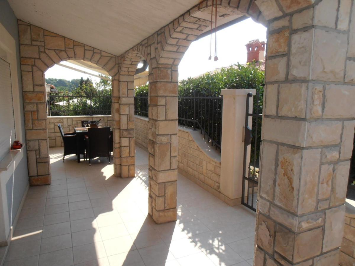Ferienhaus Ines 1